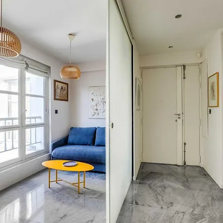 Modern - 1br 2p - Marais Republique Apartment Paris